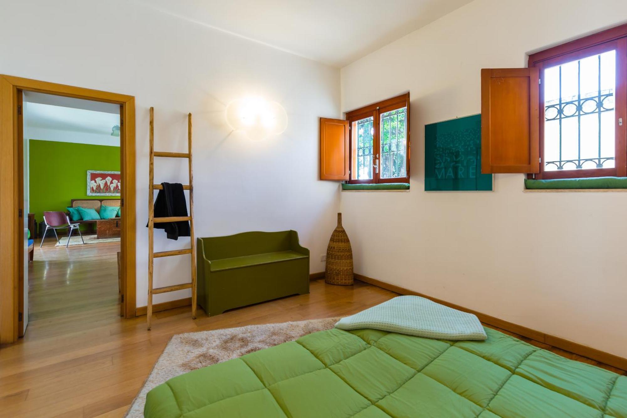 Kamyhouse Una Tranquilla Struttura Nel Verde Villa Napoli Bagian luar foto