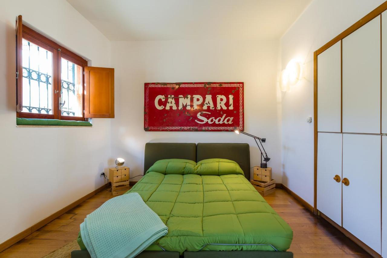 Kamyhouse Una Tranquilla Struttura Nel Verde Villa Napoli Bagian luar foto
